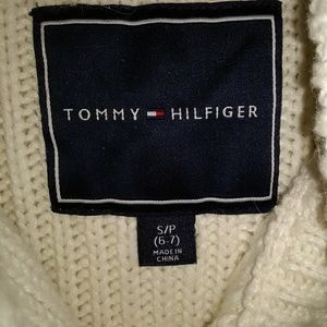 Tommy Hilfiger sweater